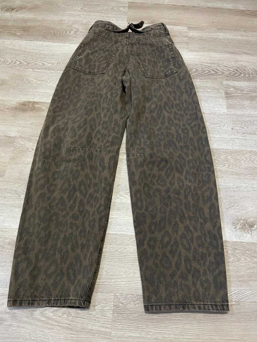 Barrel Pants - Picture 13 of 14